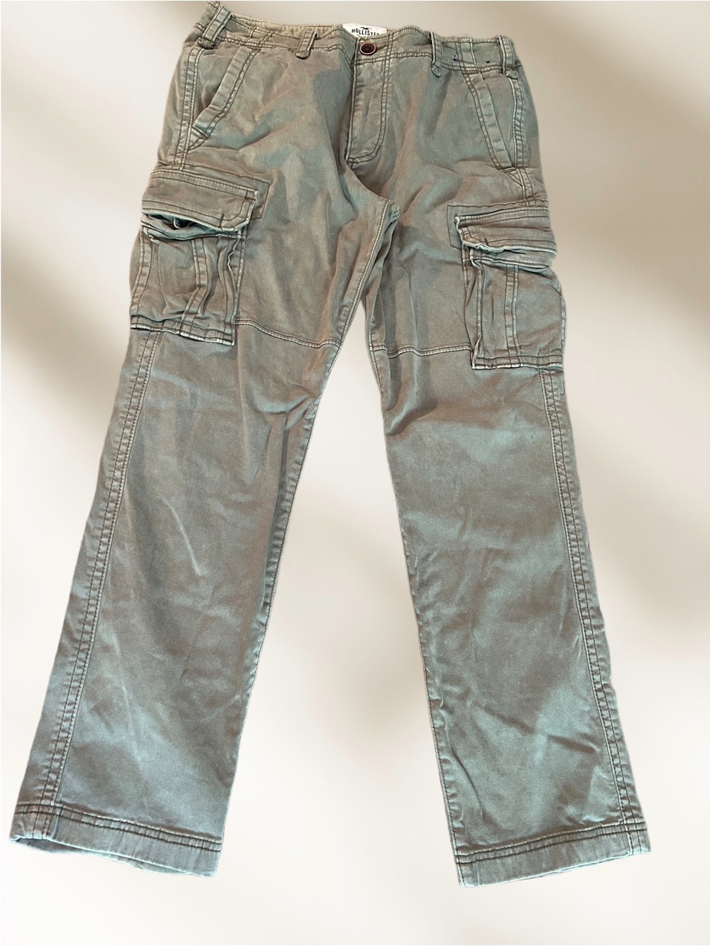 Hollister Men's Cargo Pants in Light Olive Green